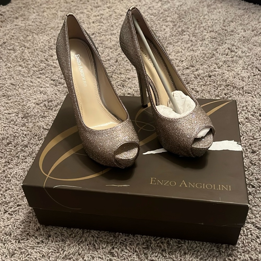 Enzo Angiolini Heel